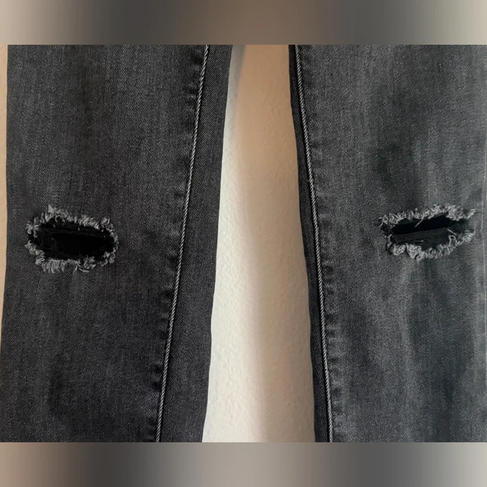 Old Navy Kids Black Distressed High Rise Rockstar Jeggings